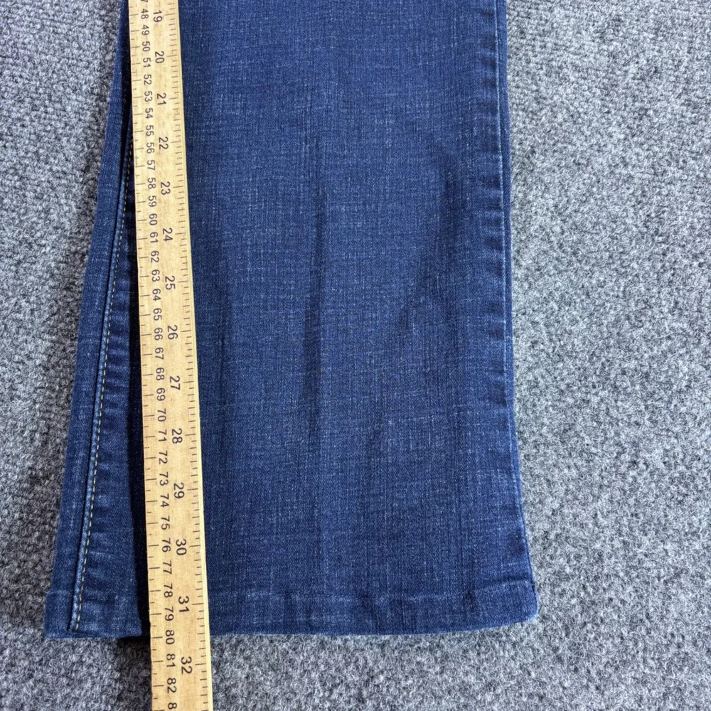 Sixteen levi classic
